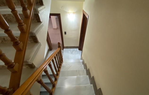 Resale - House - Sax