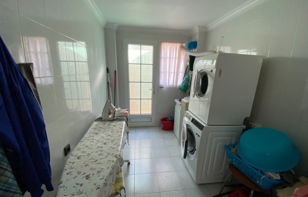 Resale - House - Sax