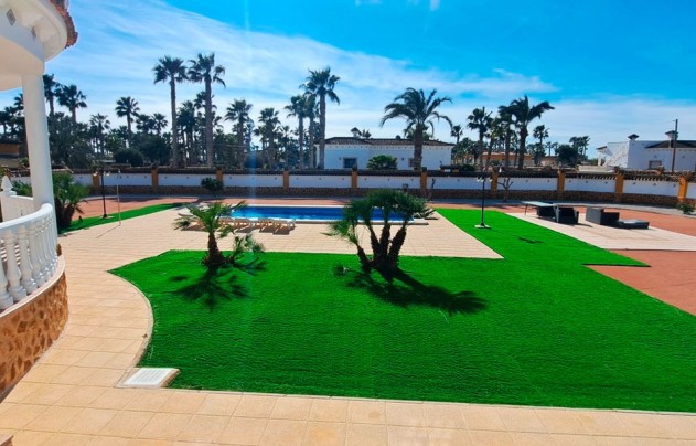 Resale - Villa - Catral