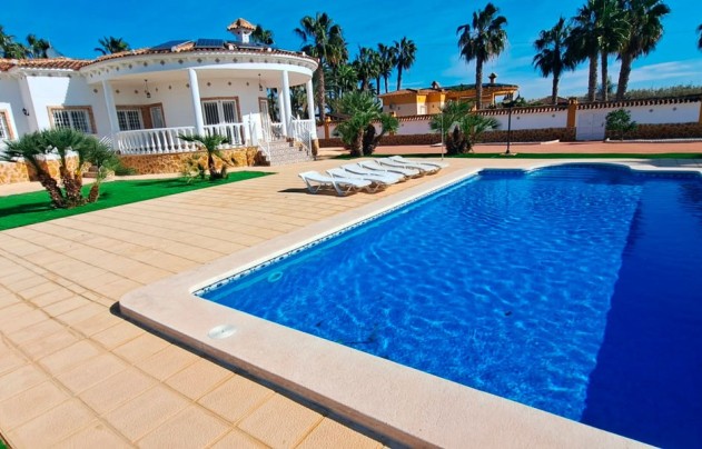 Resale - Villa - Catral