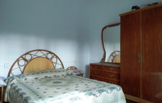 Resale - Villa - Benilloba