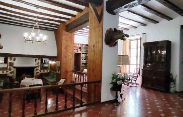 Resale - Villa - Bocairent