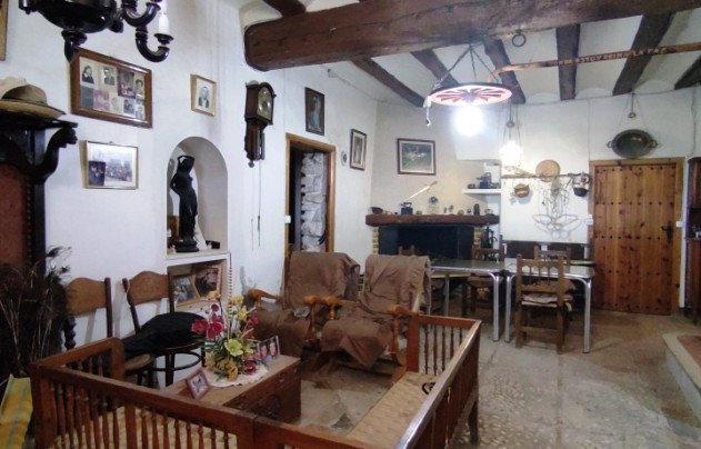 Resale - Villa - Bocairent