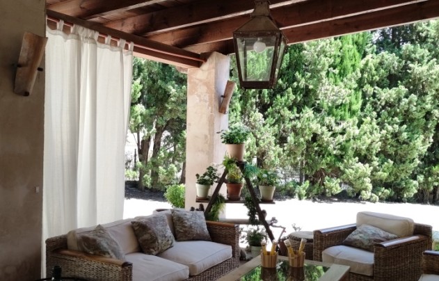 Resale - Villa - Alcoy