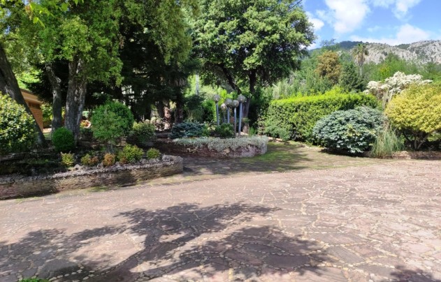 Resale - Villa - Cocentaina