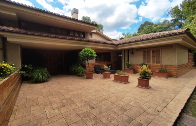 Resale - Villa - Cocentaina