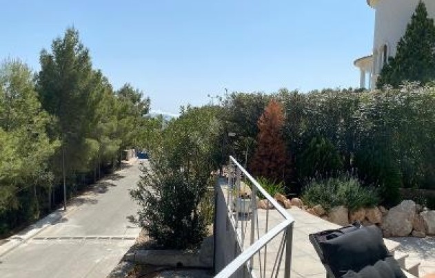 Resale - Villa - Altea - Marina Baja