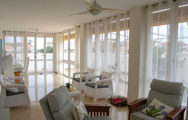 Resale - Villa - La Manga del Mar Menor