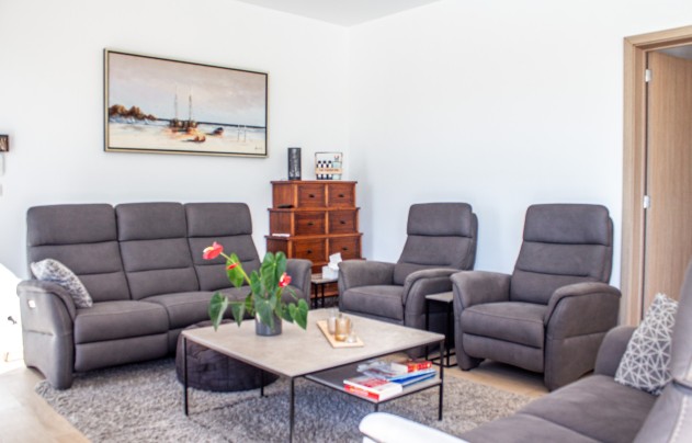 Resale - Villa - Torrevieja - La Siesta