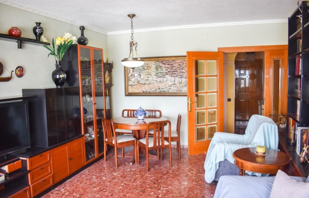 Resale - Apartment - Torrevieja