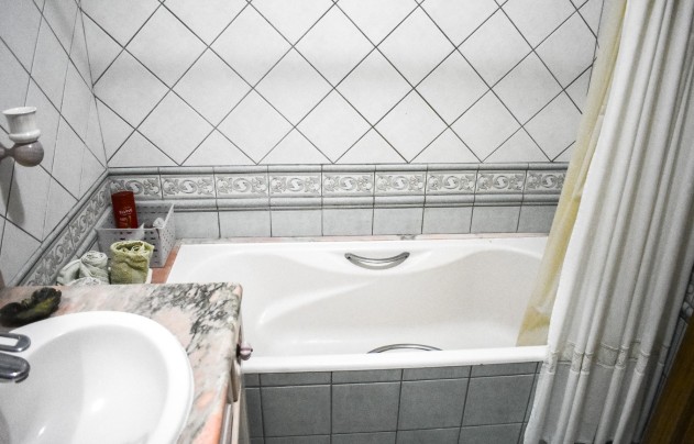 Resale - Apartment - Torrevieja