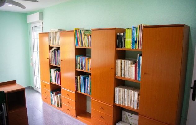 Resale - Villa - Orihuela Costa - MUY CERCA DE LA PLAYA