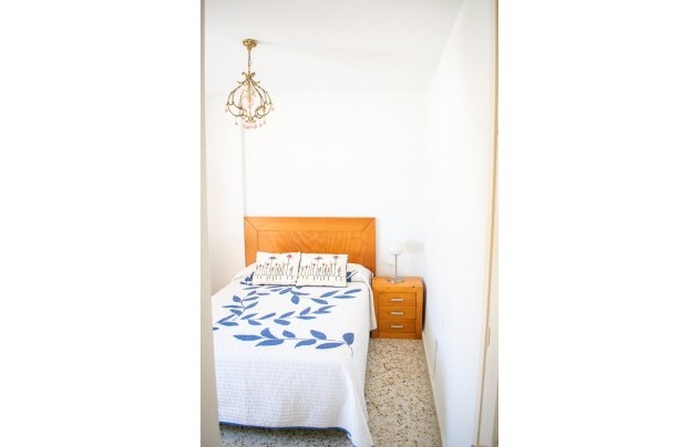 Resale - Apartment - Torrevieja - Playa del Cura