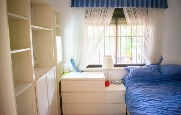 Reventa - Villa - Orihuela Costa - MUY CERCA DE LA PLAYA