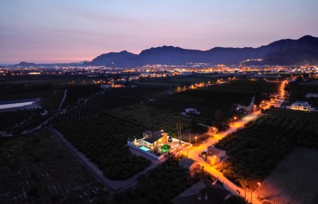 Herverkoop - Villa - Orihuela