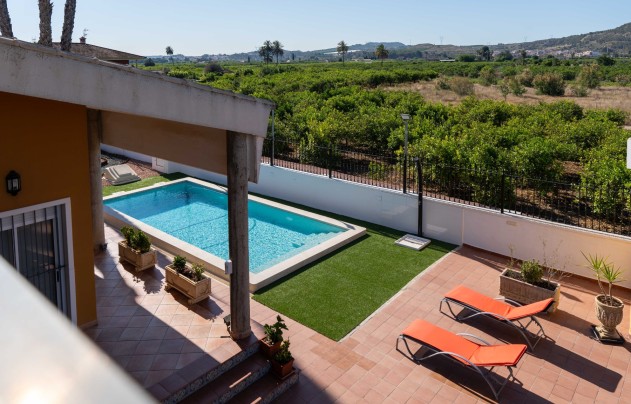 Herverkoop - Villa - Orihuela