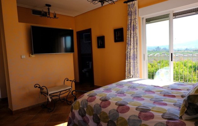 Herverkoop - Villa - Orihuela