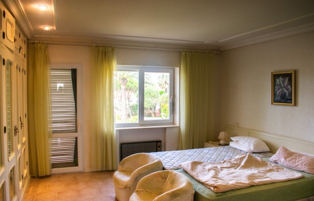 Resale - Villa - Cartagena - La Manga del Mar Menor