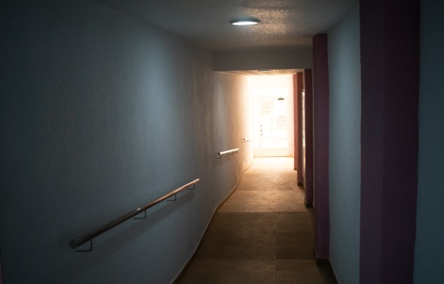 Reventa - Commercial - Los Alcazares