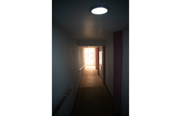 Reventa - Commercial - Los Alcazares