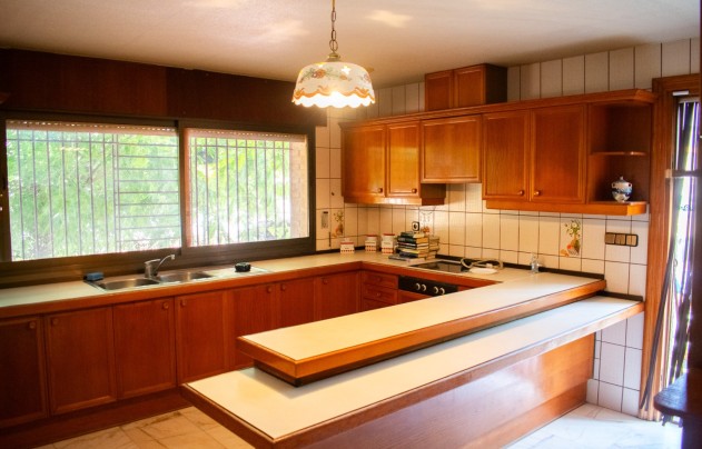 Resale - Villa - Llano de brujas