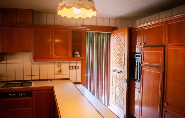 Resale - Villa - Llano de brujas