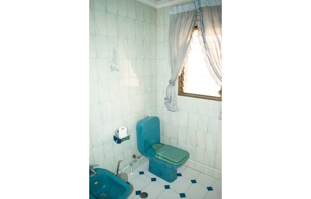 Resale - Villa - Llano de brujas