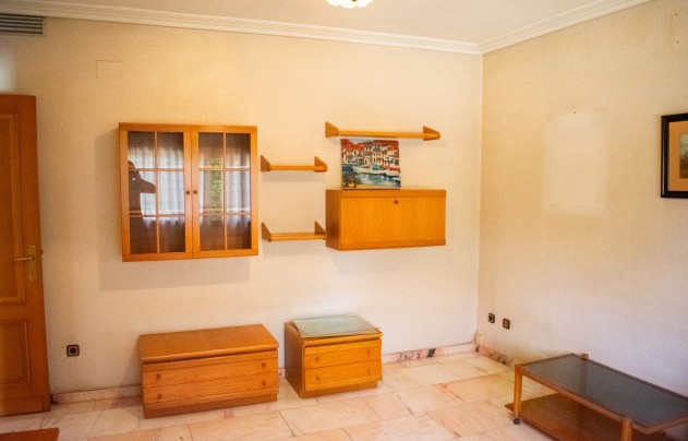 Resale - Villa - Llano de brujas