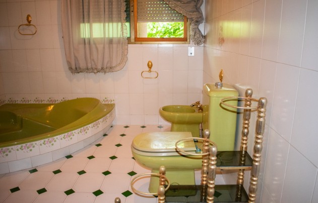 Resale - Villa - Llano de brujas