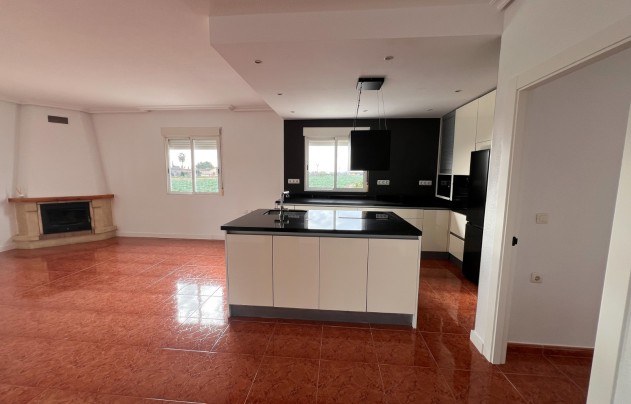 Reventa - Villa - Dolores