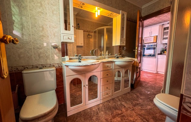 Resale - Apartment - Santa Pola - Puerto