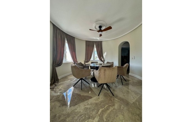 Resale - Villa - Ciudad Quesada