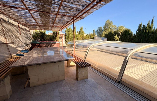 Revente - Villa - Crevillente