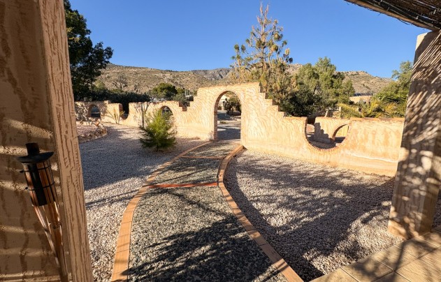 Revente - Villa - Crevillente