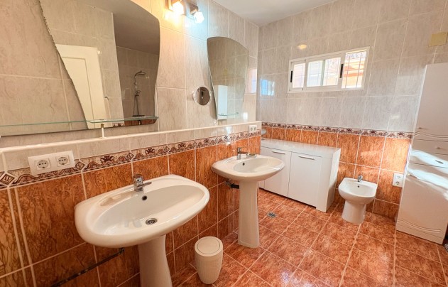 Revente - Villa - Crevillente