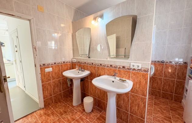 Revente - Villa - Crevillente