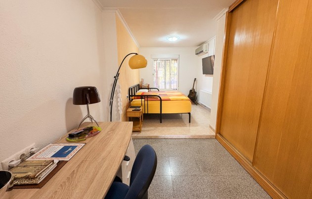 Revente - Villa - Crevillente