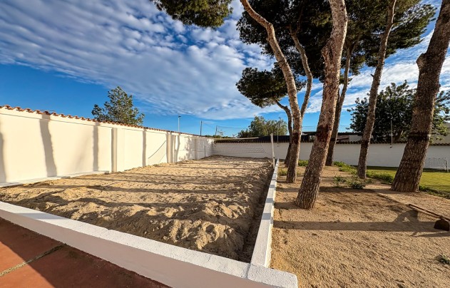 Resale - Villa - Santa Pola - El Poble Llevanti