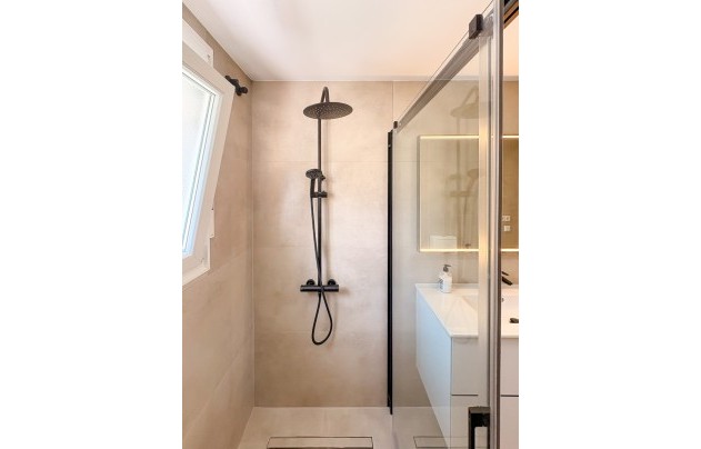 Resale - Villa - El Campello - Pueblo Acantilado - Venta Lanuza