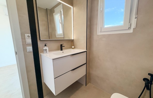 Resale - Villa - El Campello - Pueblo Acantilado - Venta Lanuza