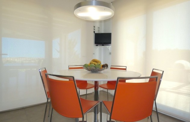 Resale - Villa - Algorfa