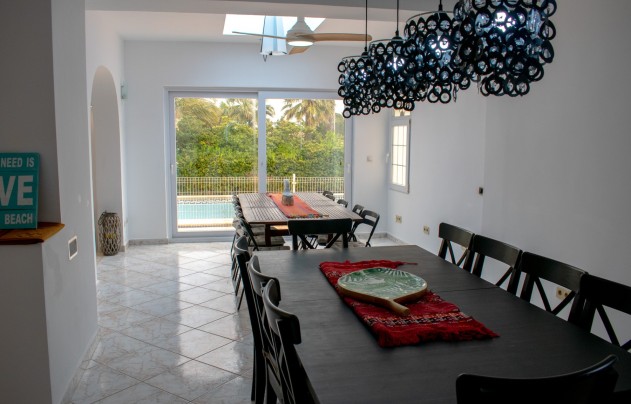 Resale - Villa - Cartagena - La Manga del Mar Menor