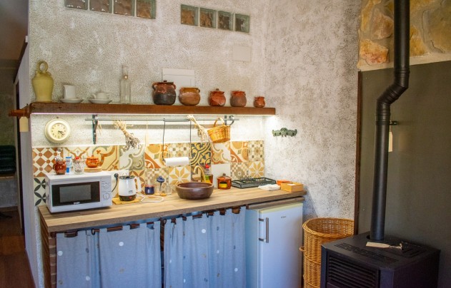 Herverkoop - Villa - Onil