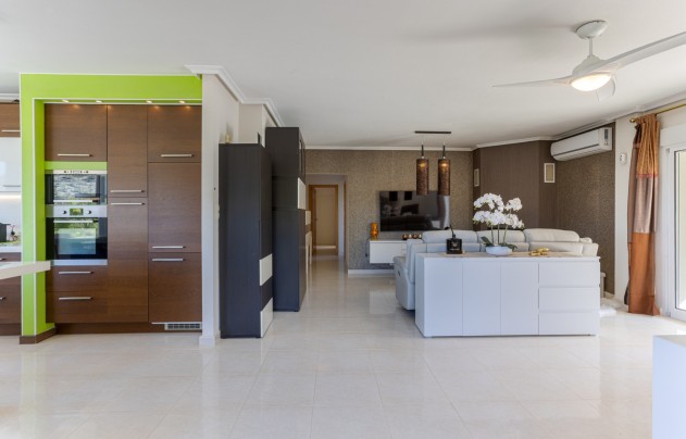 Resale - Villa - La Zarza