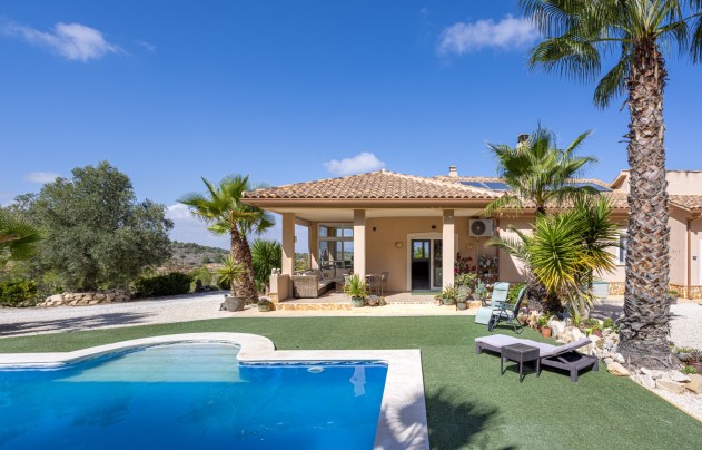 Resale - Villa - La Zarza