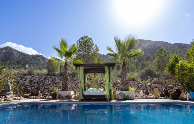 Resale - Villa - La Zarza