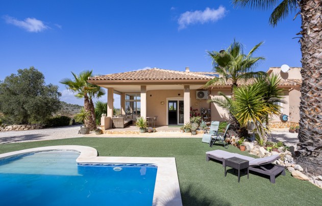 Resale - Villa - La Zarza