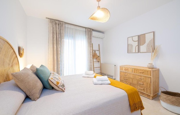 Resale - Apartment - Fuengirola