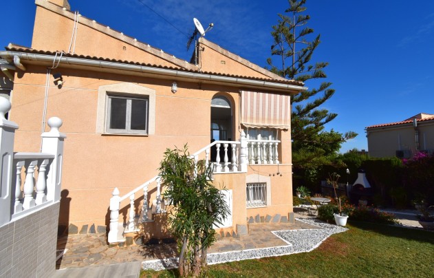 Revente - Villa - Orihuela Costa - Los Balcones