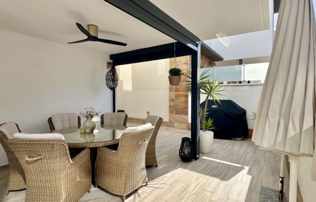 Herverkoop - Villa - Orihuela Costa - Lomas De Cabo Roig